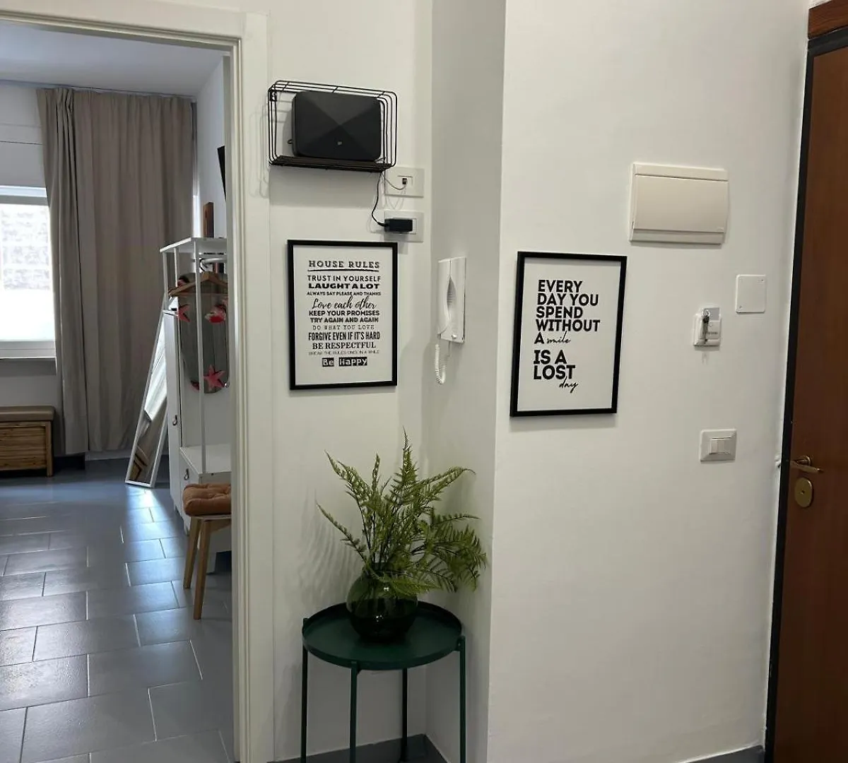 Marchese Di Montrone 126 Apartment Bari